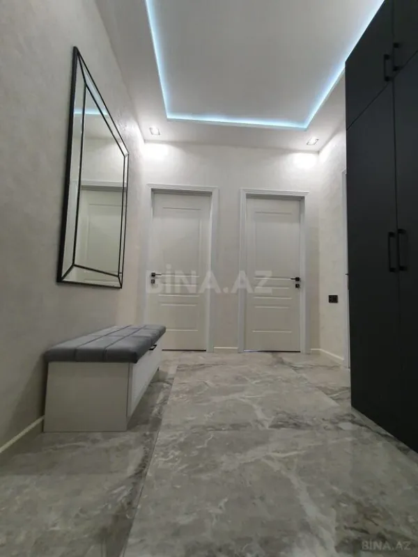 Kirayə verilir 2 otaqlı mənzil 80 m²