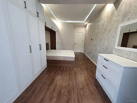 Kirayə verilir 2 otaqlı mənzil 80 m²
