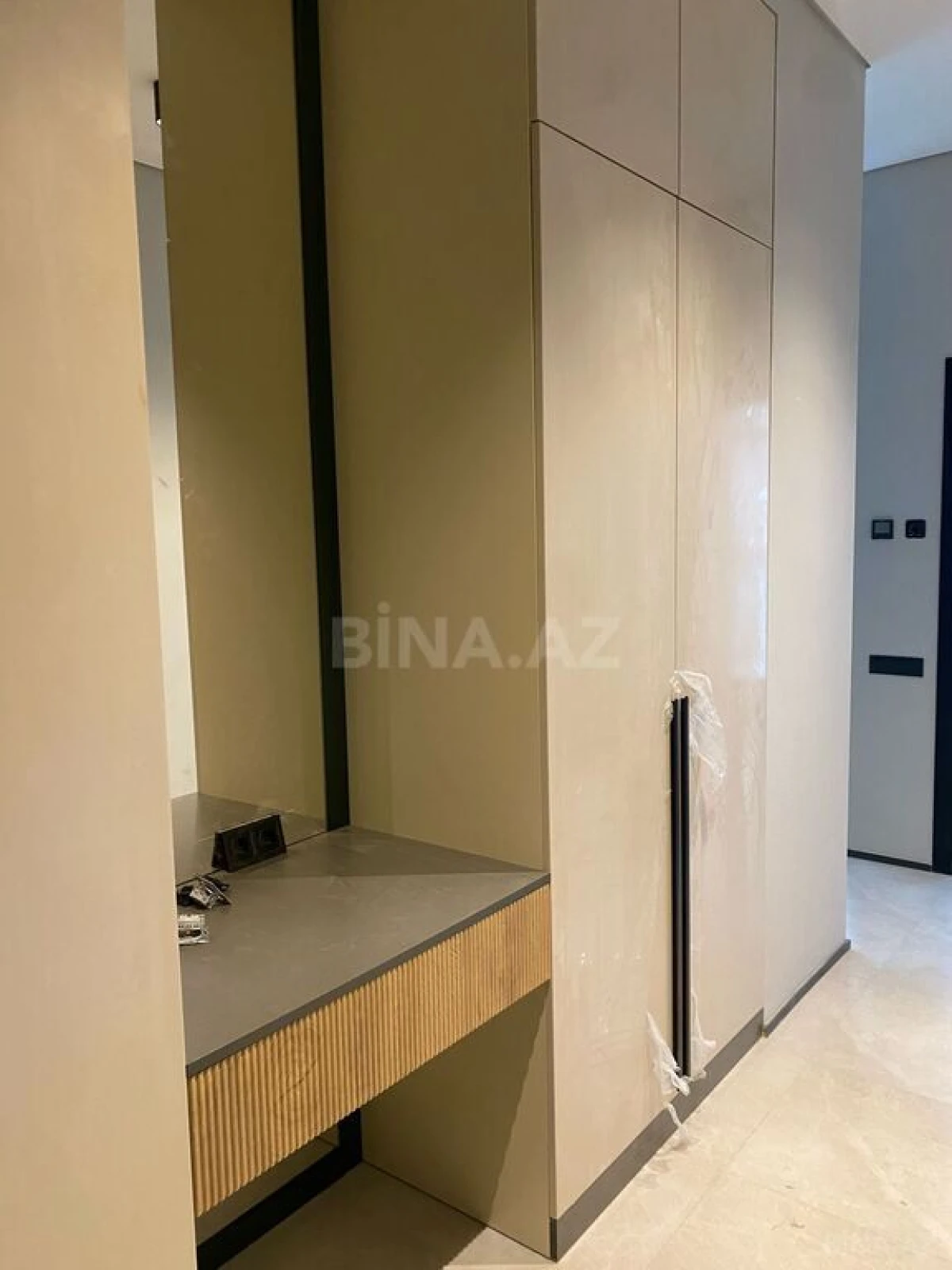 Kirayə verilir 2 otaqlı mənzil 80 m²