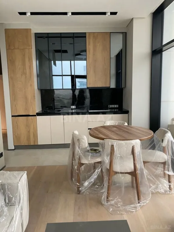 Kirayə verilir 2 otaqlı mənzil 80 m²