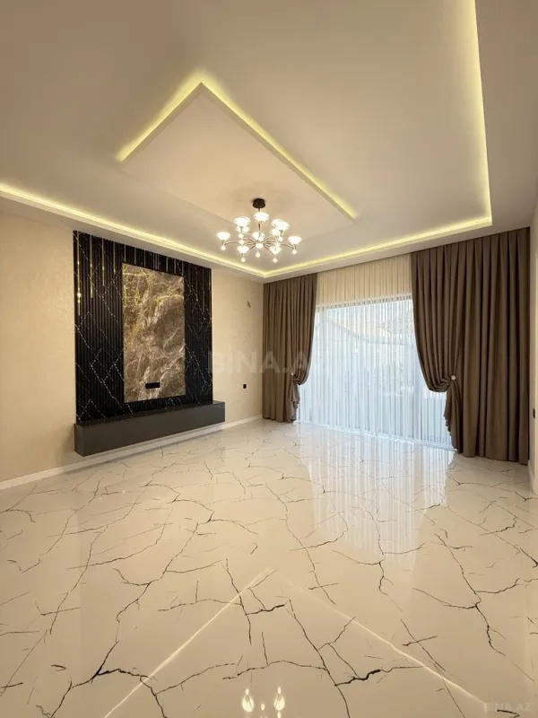 Satılır 4 otaqlı həyət evi 180 m²