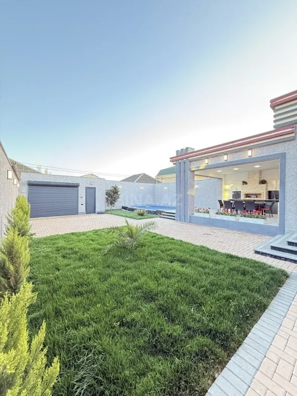 Satılır 4 otaqlı həyət evi 180 m²