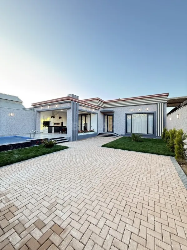 Satılır 4 otaqlı həyət evi 180 m²