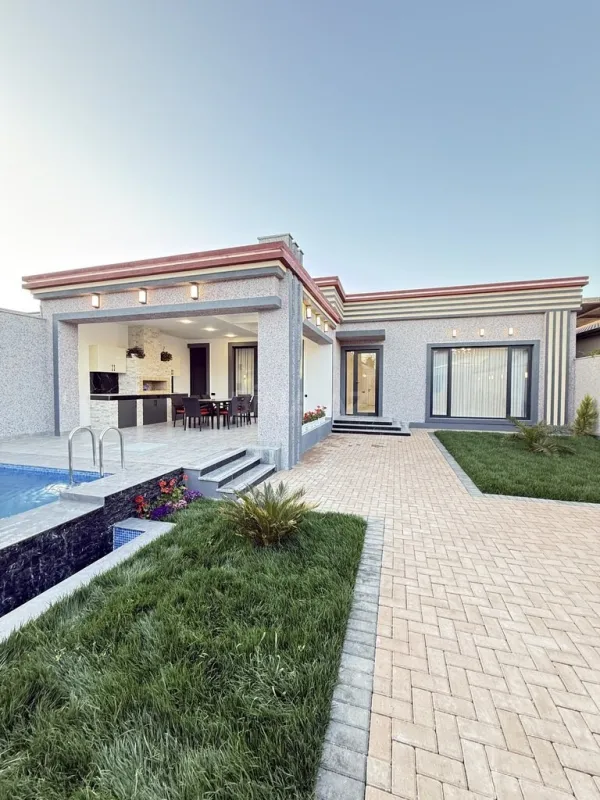 Satılır 4 otaqlı həyət evi 180 m²