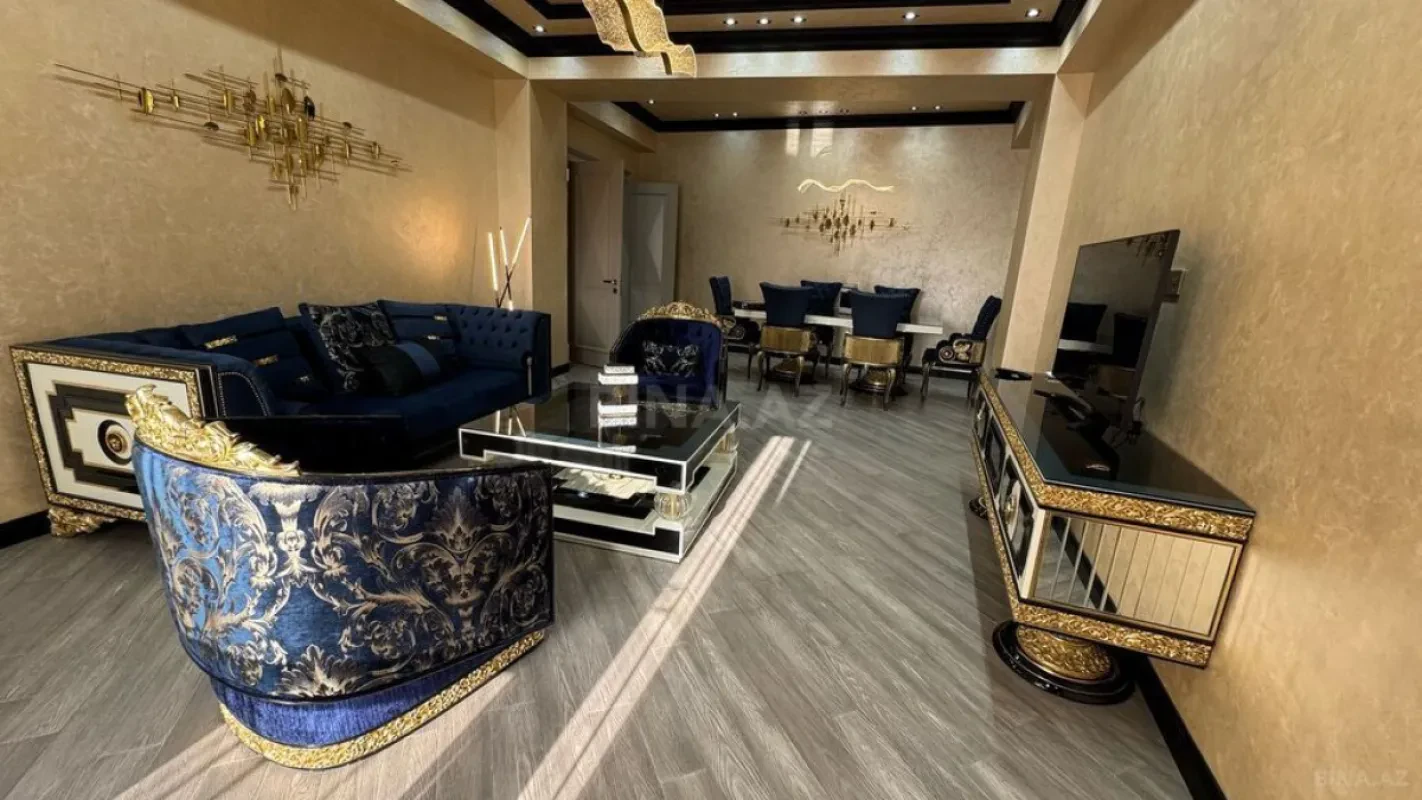 Satılır 3 otaqlı mənzil 147 m²