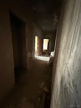 Satılır 4 otaqlı mənzil 150 m²