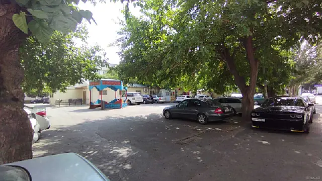 Satılır 5 otaqlı mənzil 115 m²