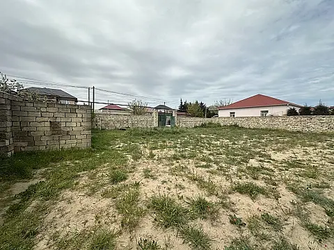Satılır torpaq sahəsi 12 m²