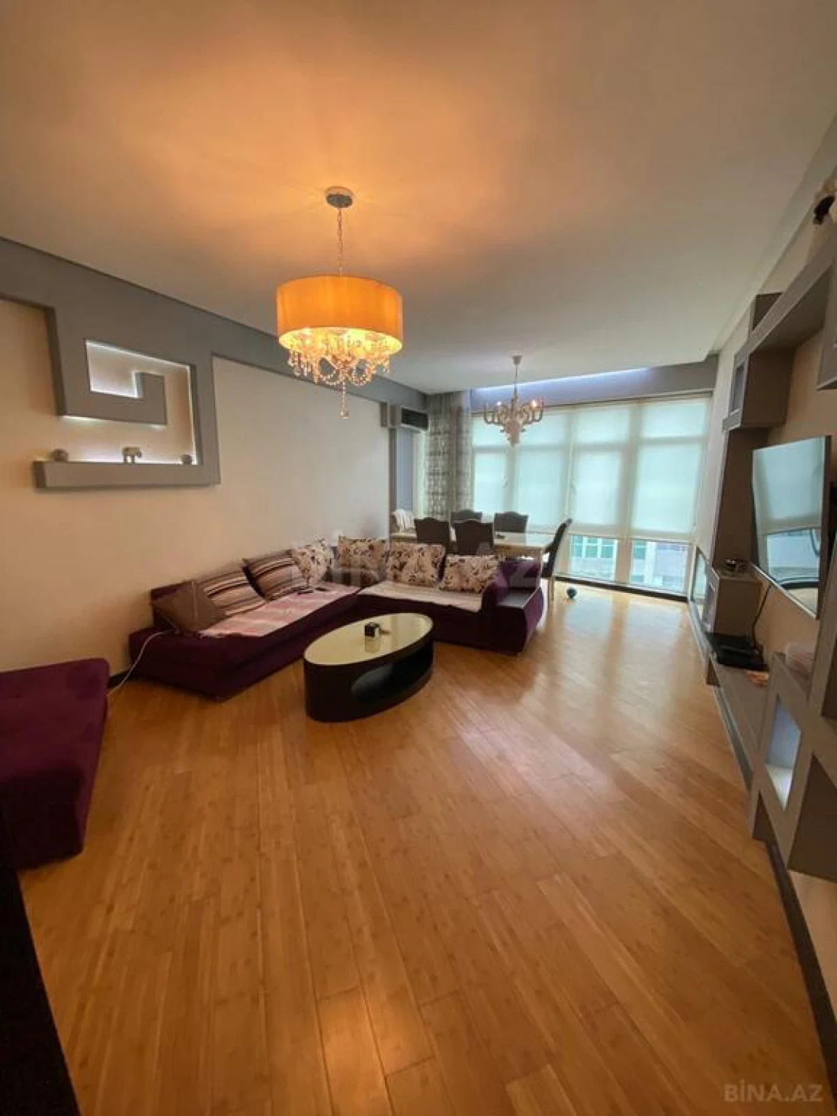 Kirayə verilir 3 otaqlı mənzil 131 m²