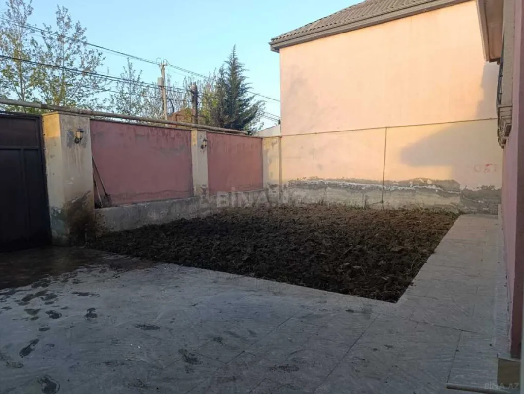 Satılır 2 otaqlı həyət evi 90 m²