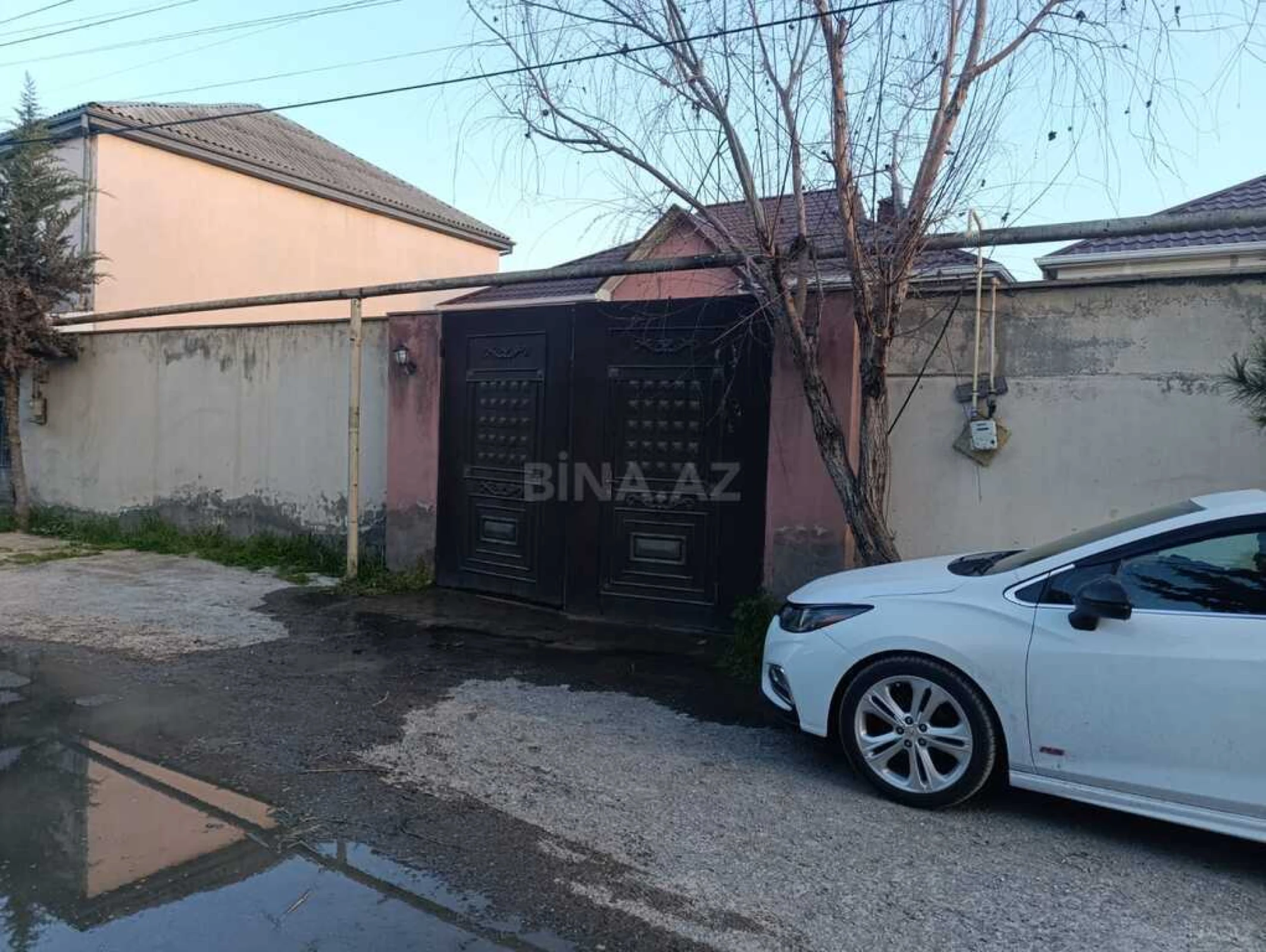 Satılır 2 otaqlı həyət evi 90 m²