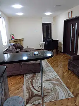 Satılır 4 otaqlı mənzil 110 m²
