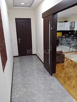 Satılır 4 otaqlı mənzil 110 m²