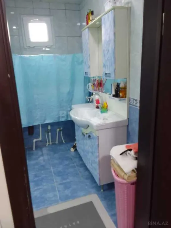 Satılır 4 otaqlı mənzil 110 m²