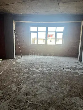Satılır 4 otaqlı mənzil 220 m²