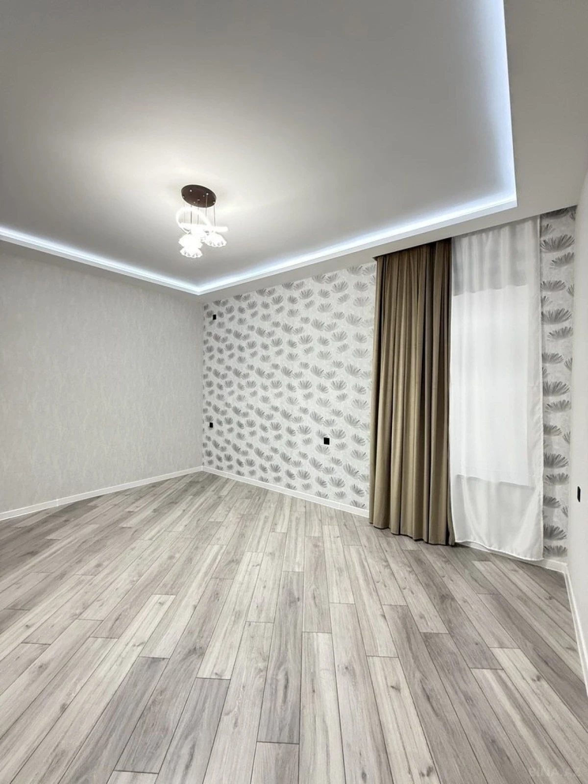 Satılır 4 otaqlı həyət evi 160 m²
