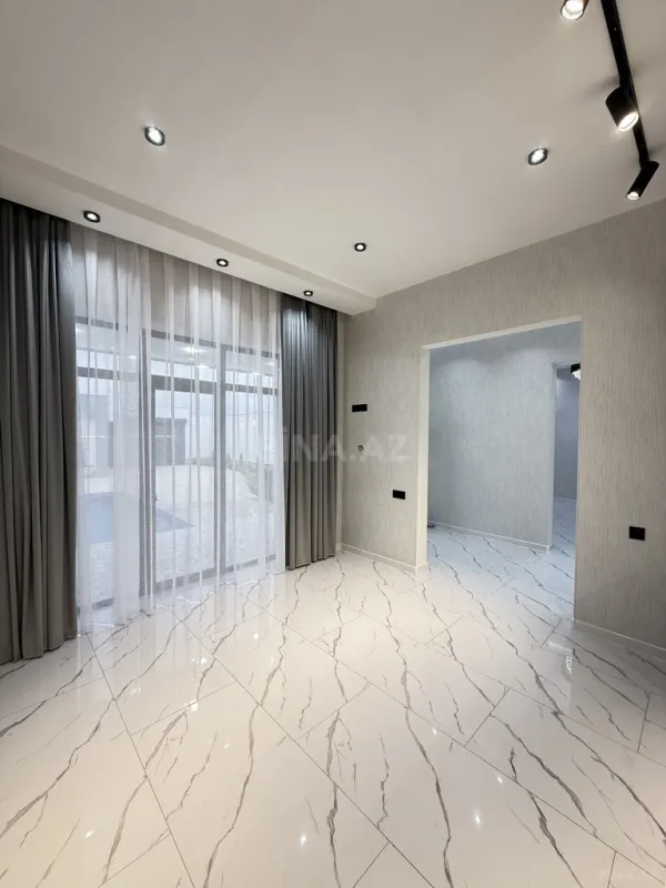 Satılır 4 otaqlı həyət evi 160 m²