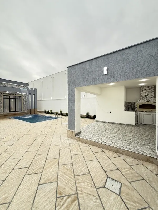 Satılır 4 otaqlı həyət evi 160 m²