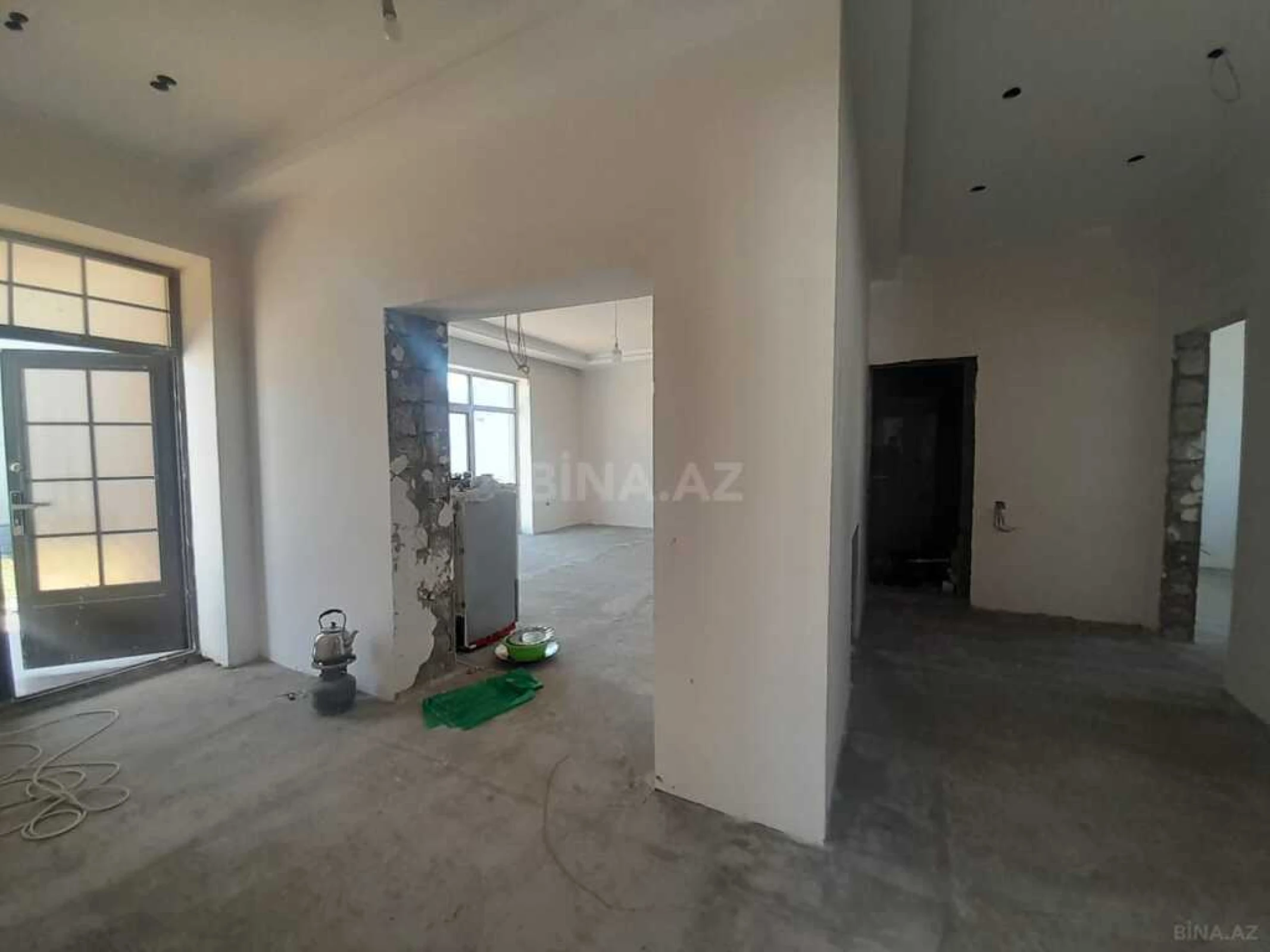 Satılır 4 otaqlı həyət evi 156 m²