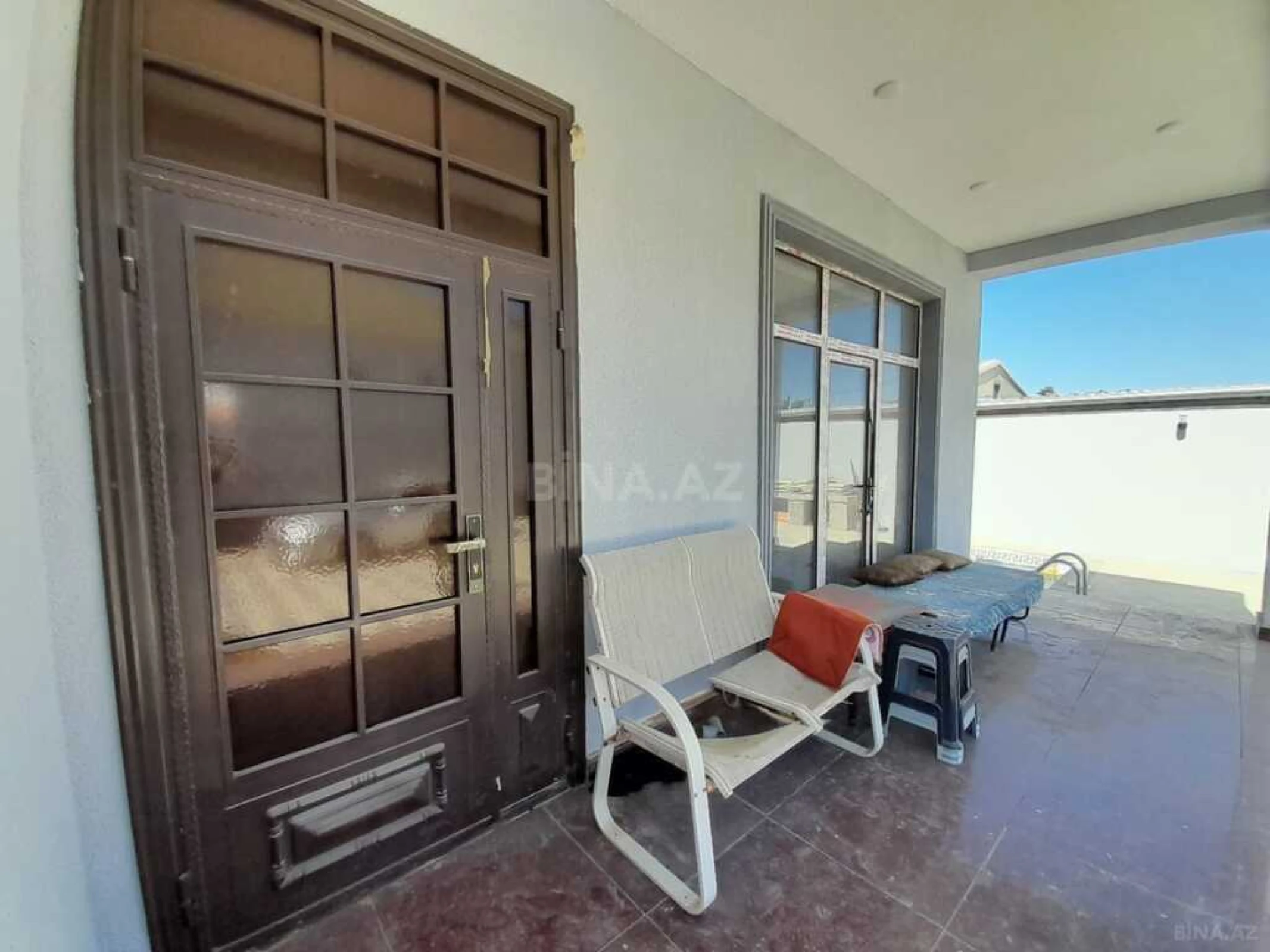 Satılır 4 otaqlı həyət evi 156 m²