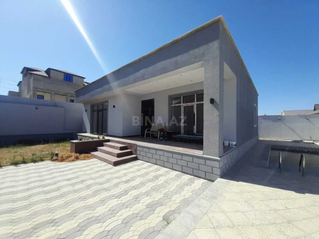 Satılır 4 otaqlı həyət evi 156 m²