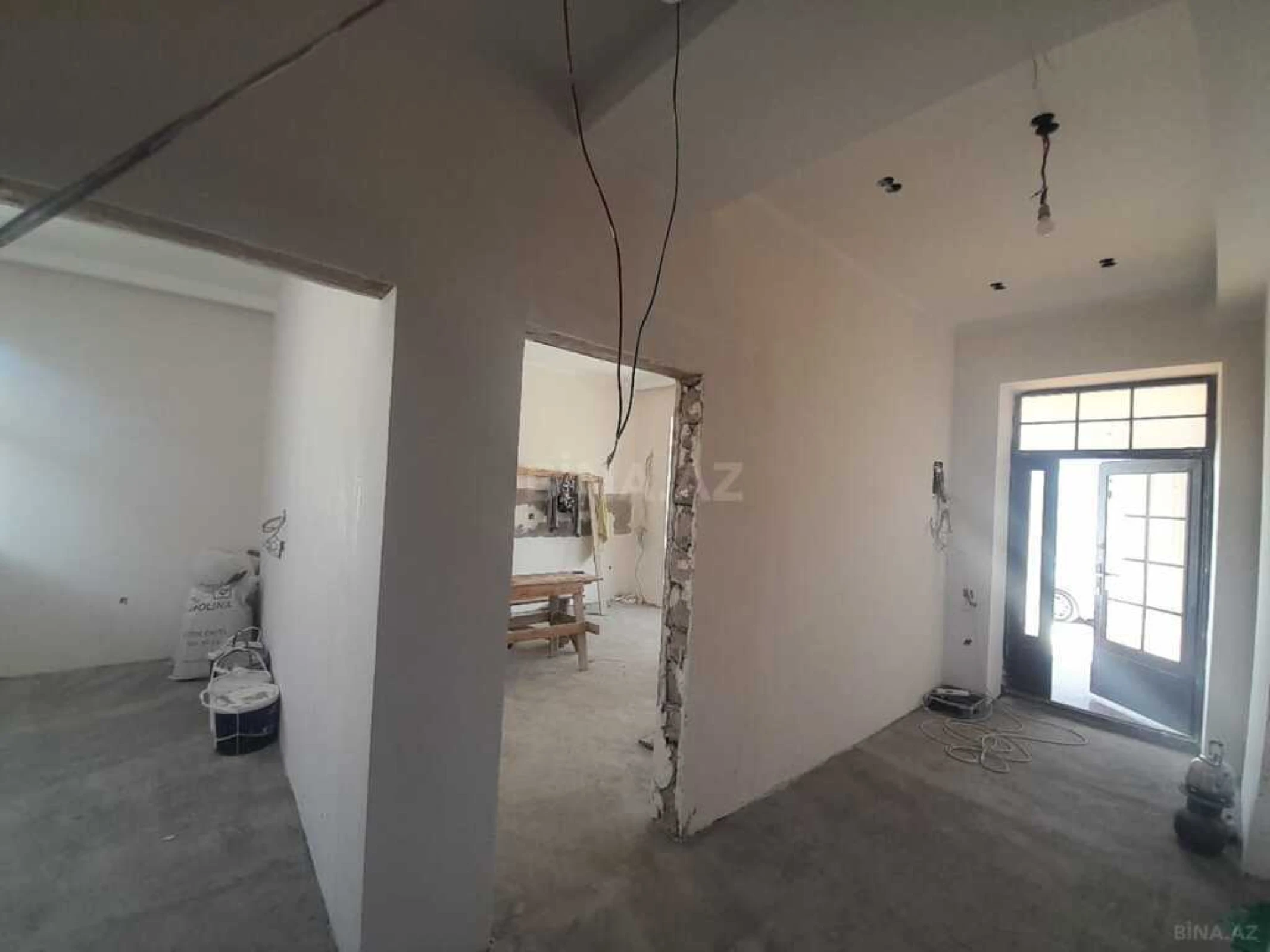 Satılır 4 otaqlı həyət evi 156 m²