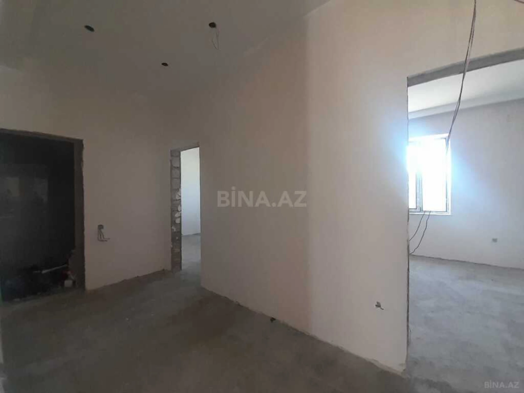 Satılır 4 otaqlı həyət evi 156 m²