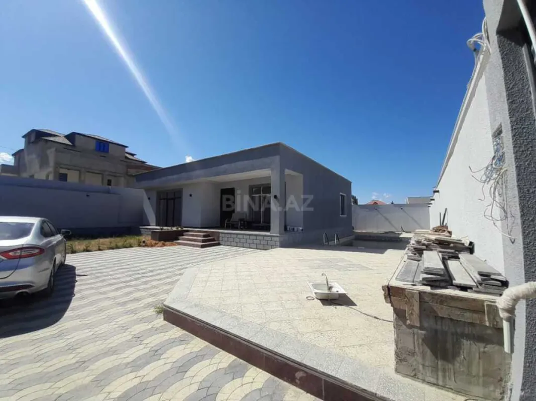 Satılır 4 otaqlı həyət evi 156 m²