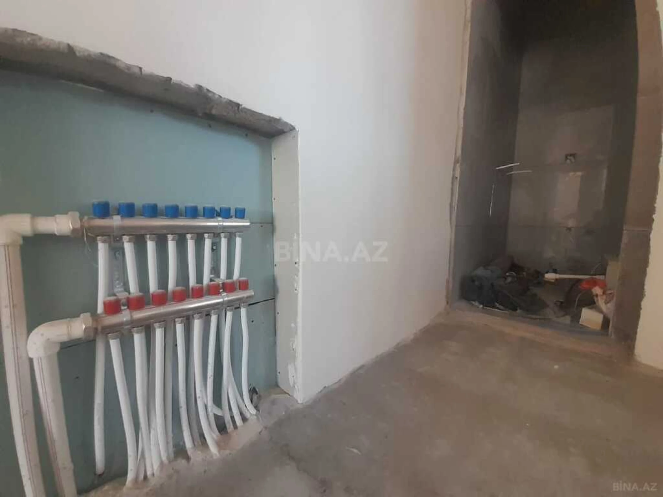 Satılır 4 otaqlı həyət evi 156 m²