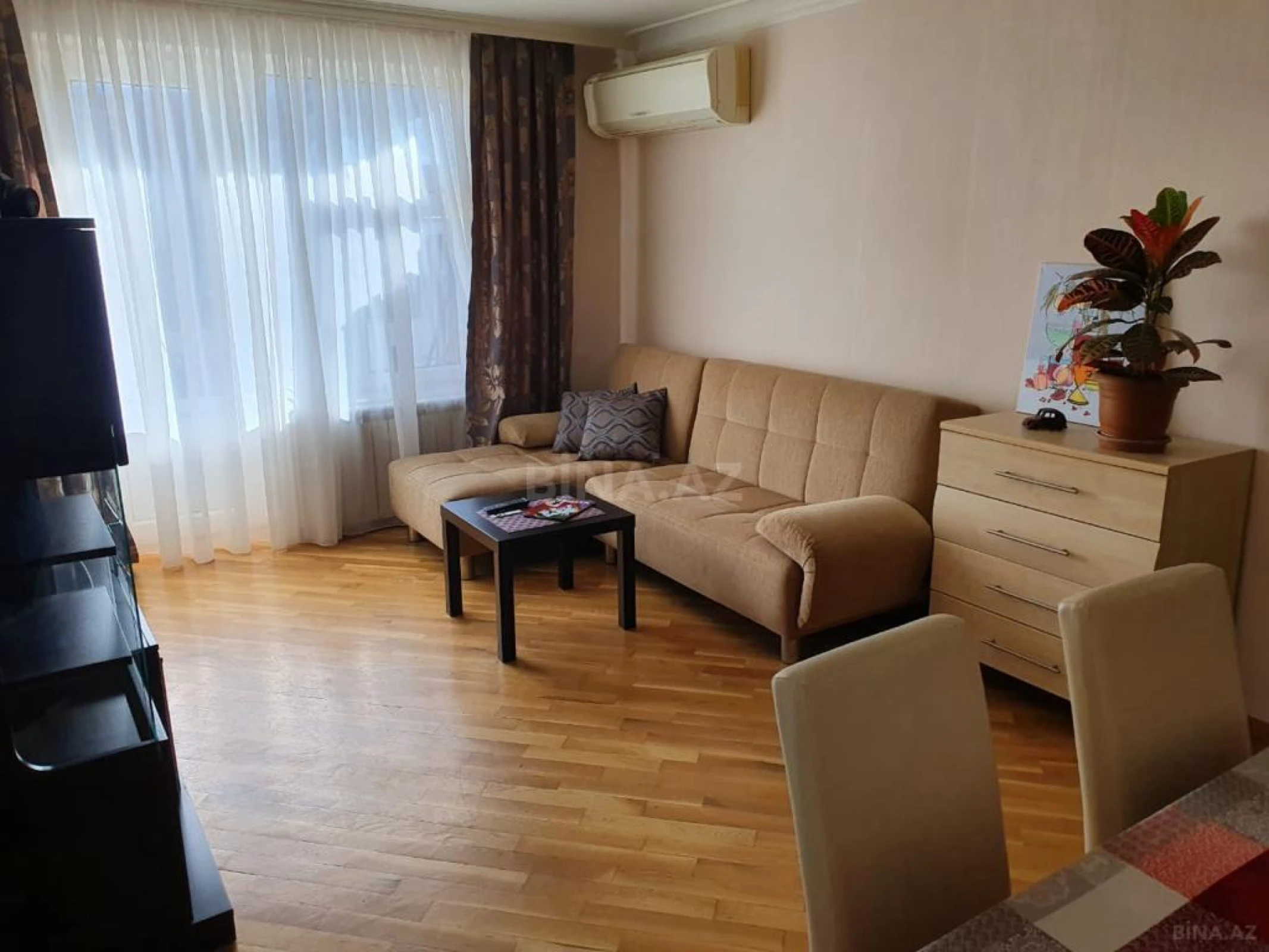 Kirayə verilir 2 otaqlı mənzil 50 m²