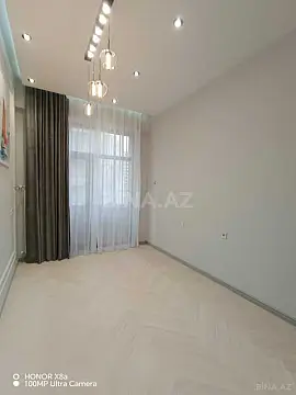 Satılır 3 otaqlı mənzil 125 m²