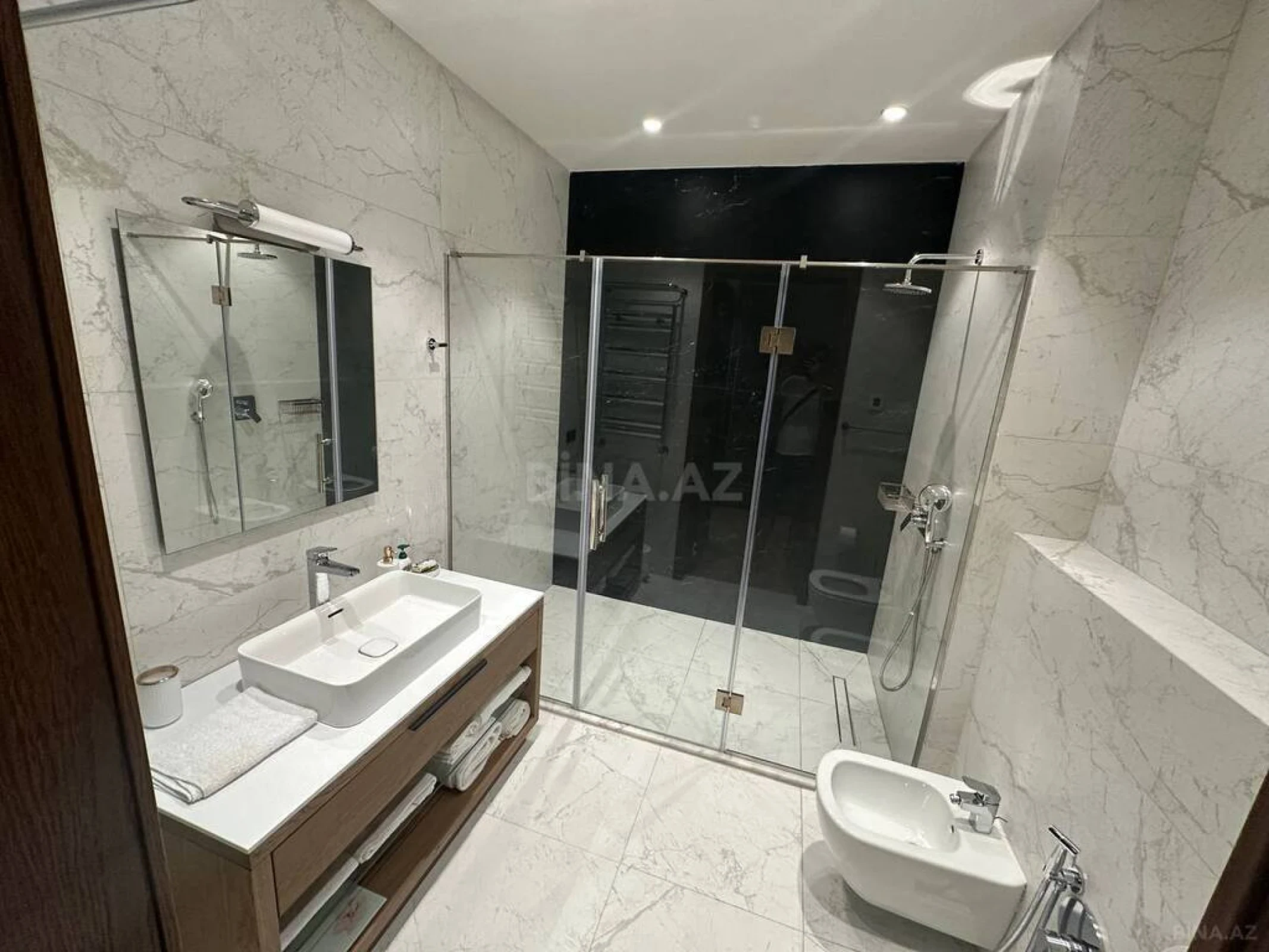Kirayə verilir 1 otaqlı mənzil 55 m²