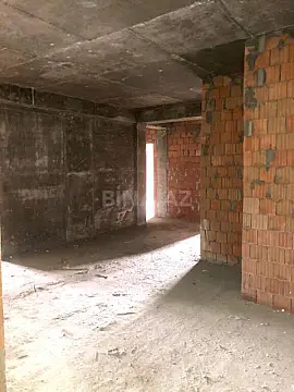 Satılır 3 otaqlı mənzil 157 m²