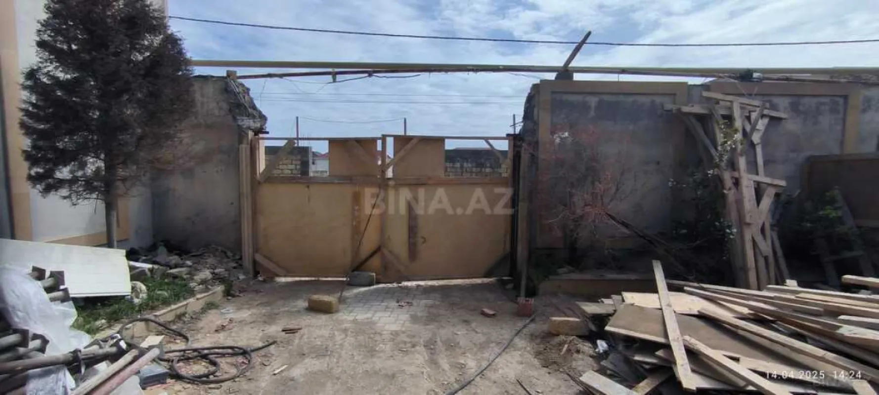 Satılır 6 otaqlı həyət evi 436 m²