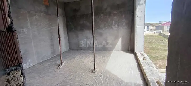 Satılır 6 otaqlı həyət evi 436 m²