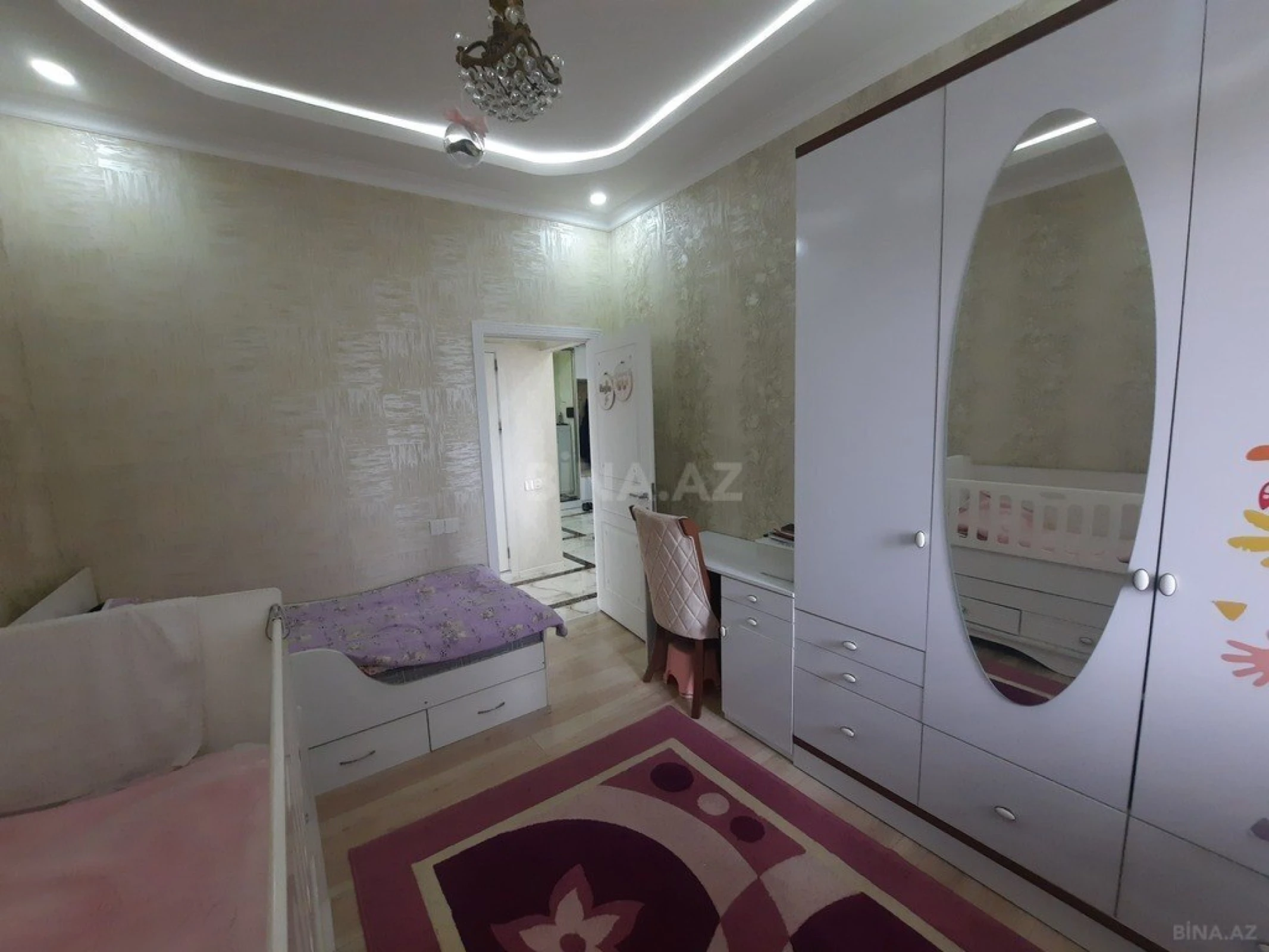 Satılır 3 otaqlı mənzil 90 m²