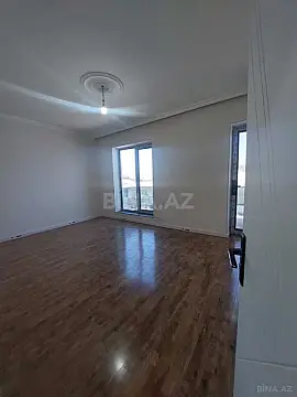 Satılır 5 otaqlı həyət evi 200 m²