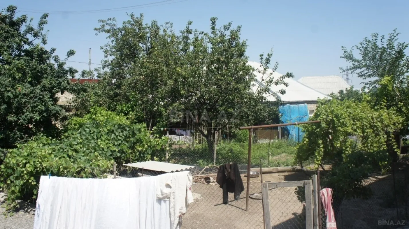 Satılır 5 otaqlı həyət evi 155.9 m²