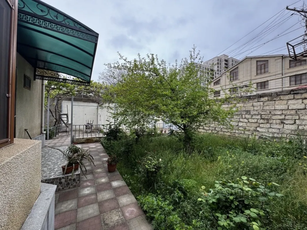 Satılır 3 otaqlı həyət evi 90 m²