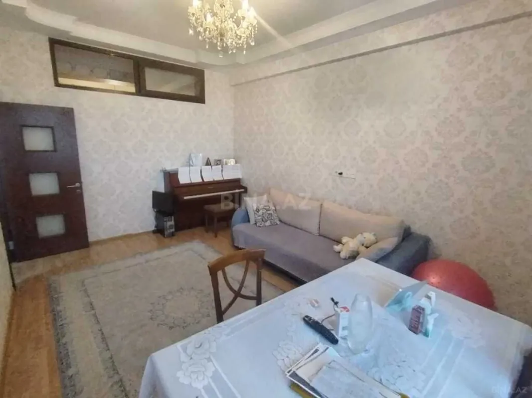 Satılır 2 otaqlı mənzil 53 m²