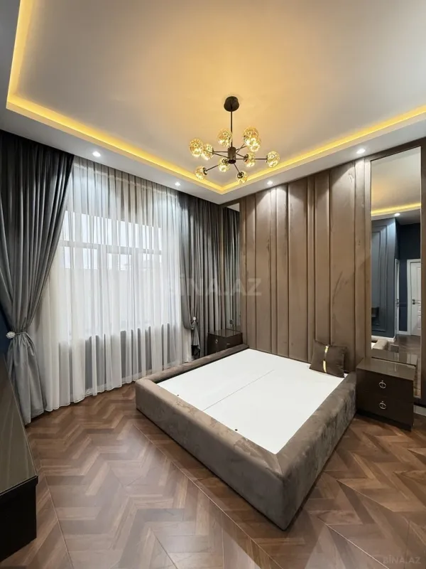 Satılır 4 otaqlı həyət evi 200 m²