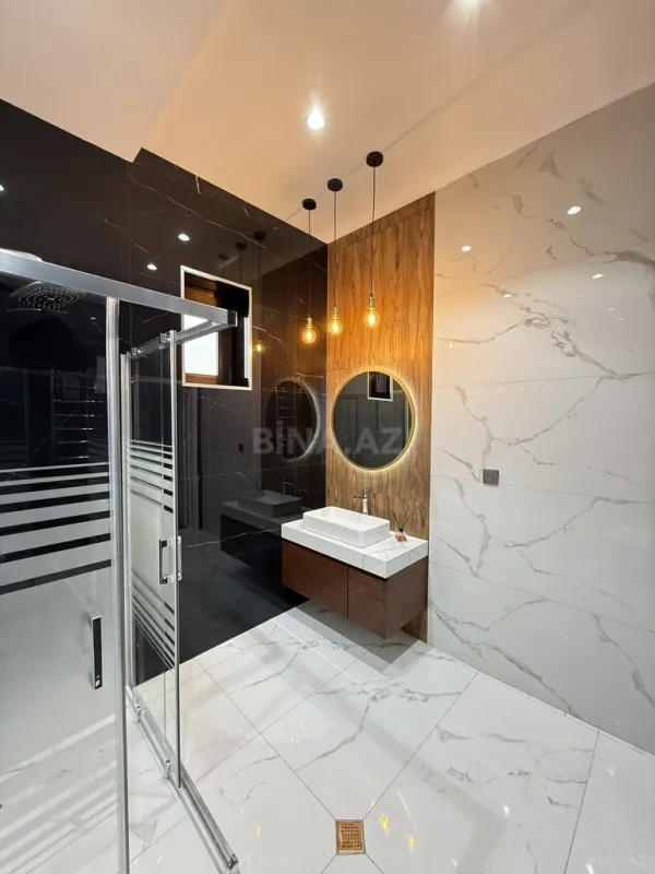 Satılır 4 otaqlı həyət evi 200 m²