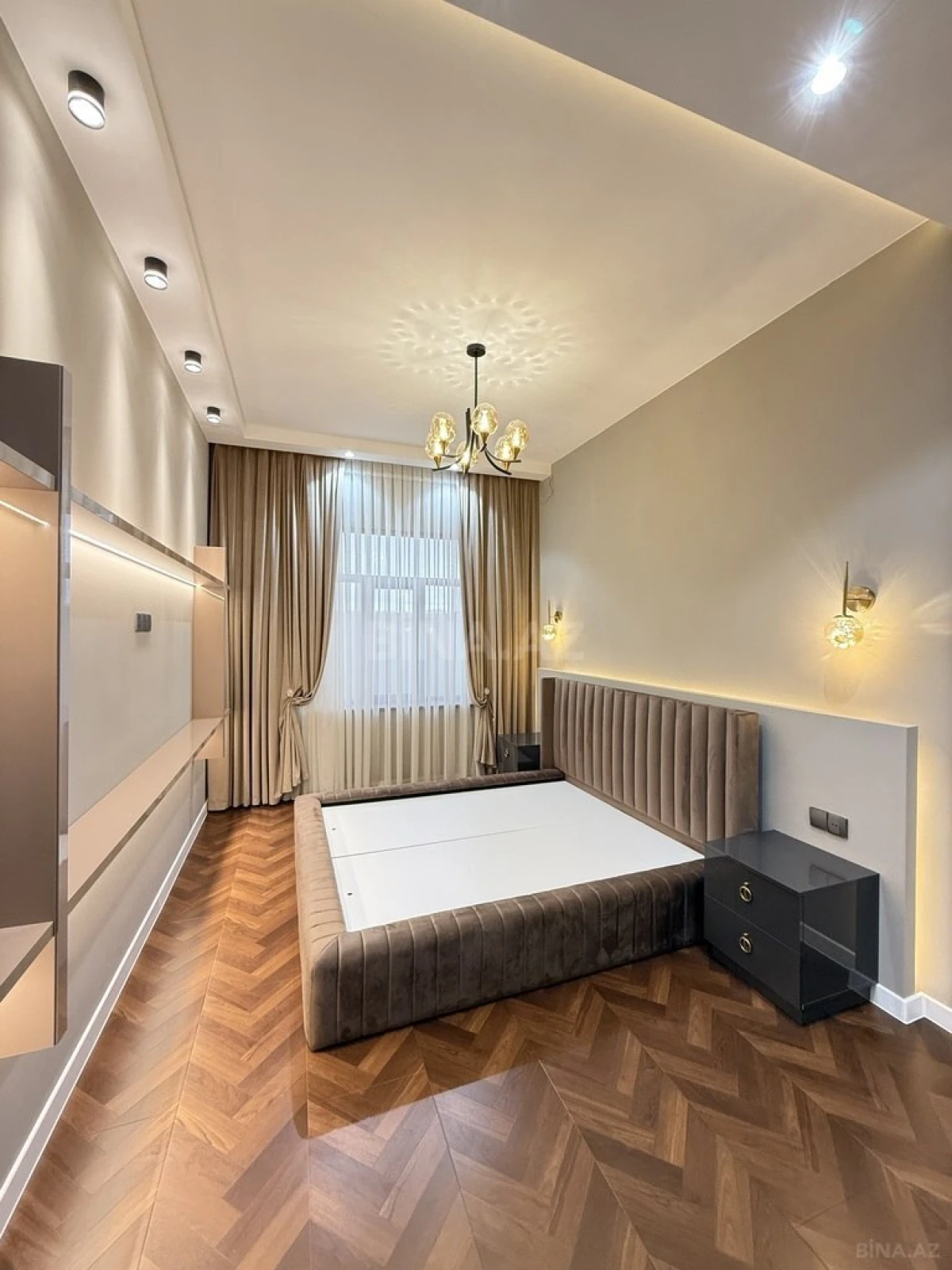 Satılır 4 otaqlı həyət evi 200 m²