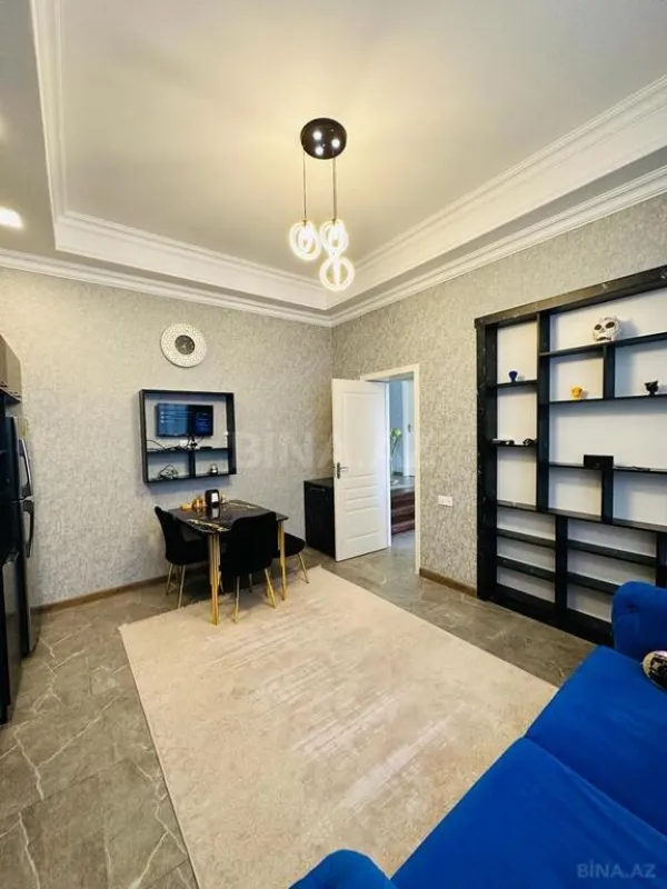 Kirayə verilir 4 otaqlı həyət evi 240 m²