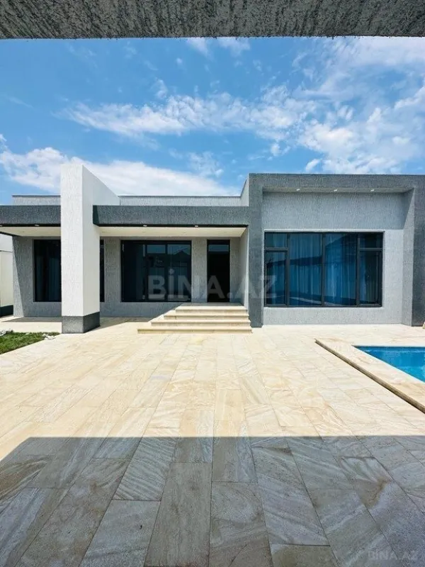 Kirayə verilir 4 otaqlı həyət evi 240 m²