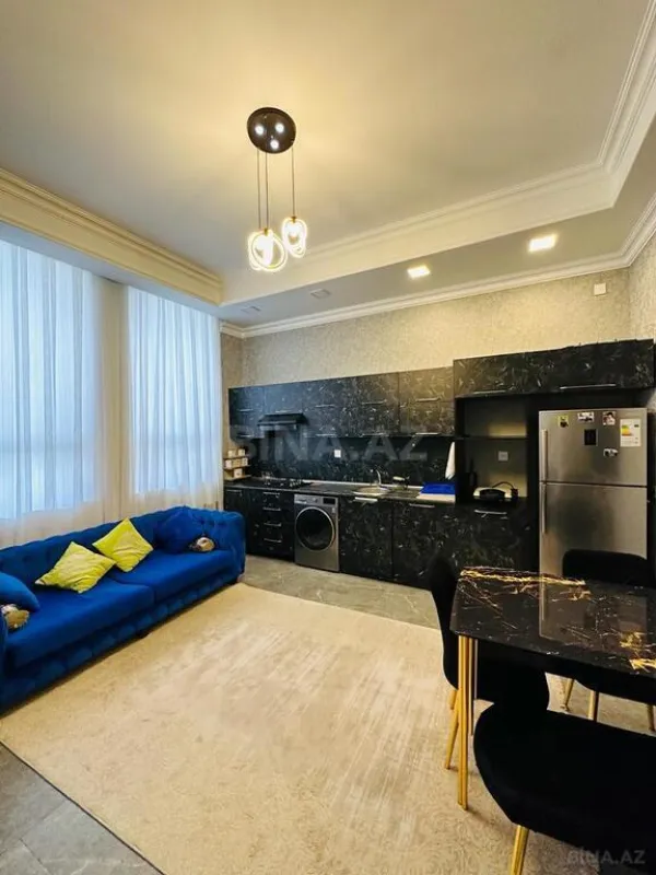 Kirayə verilir 4 otaqlı həyət evi 240 m²