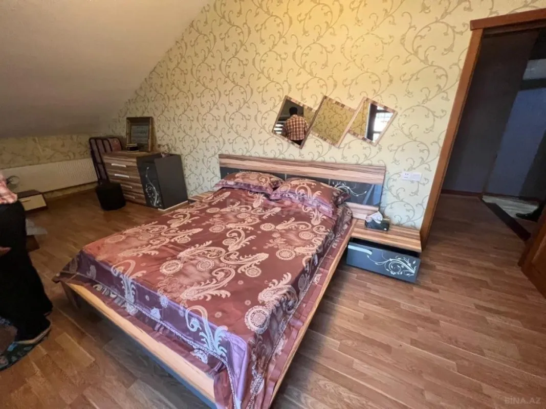 Kirayə verilir 4 otaqlı həyət evi 280 m²