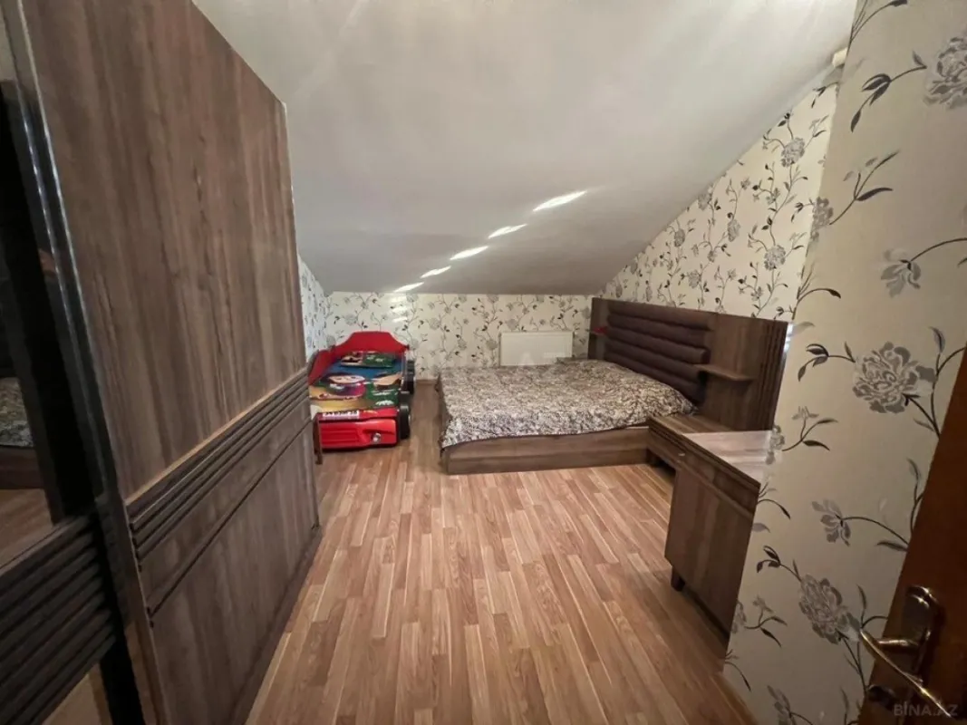 Kirayə verilir 4 otaqlı həyət evi 280 m²