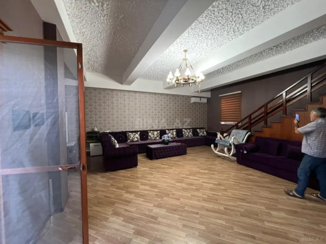 Kirayə verilir 4 otaqlı həyət evi 280 m²