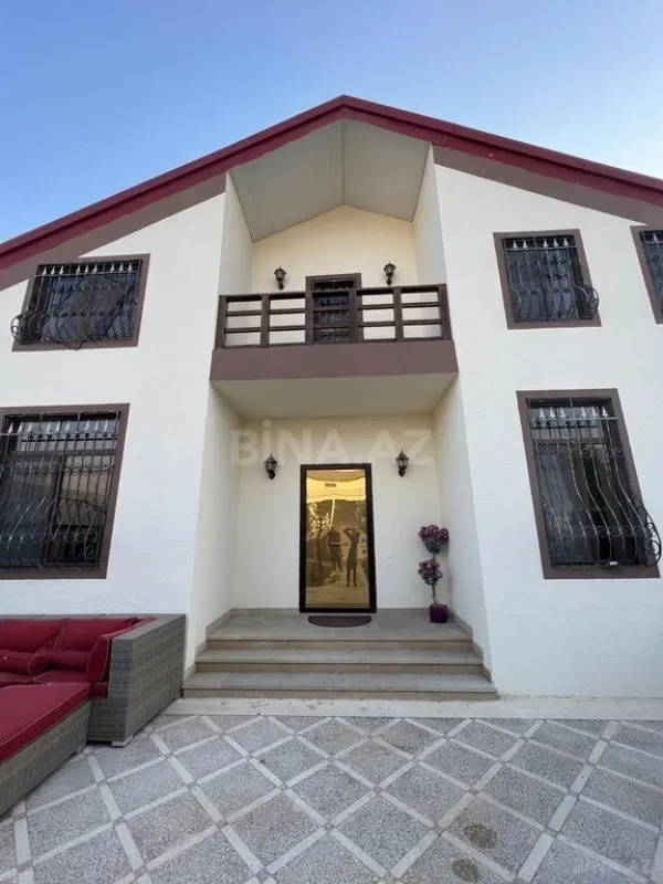 Kirayə verilir 4 otaqlı həyət evi 280 m²